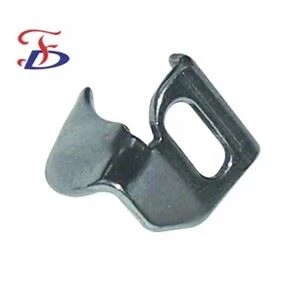 Moving Right Left Knife Presser Foot